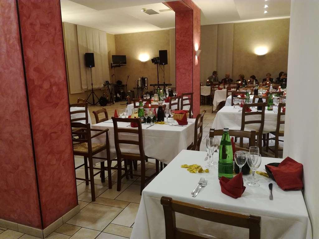 Hotel Millennium Orte Restauracja zdjęcie
